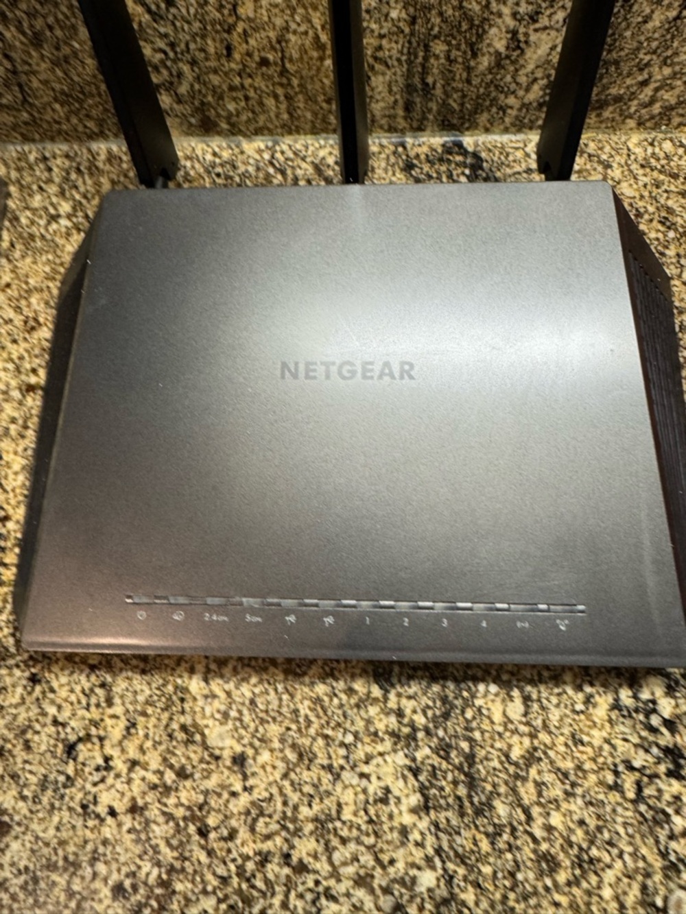 NETGEAR Nighthawk AC1900 Smart WiFi Wireless Router - High-Speed Networking